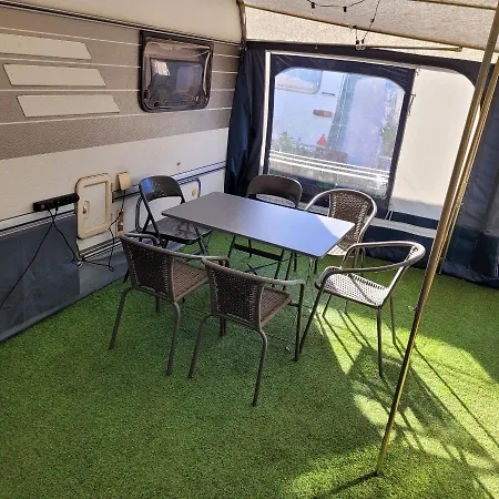 Camping Przyczepa Kempingowa Mumbaj