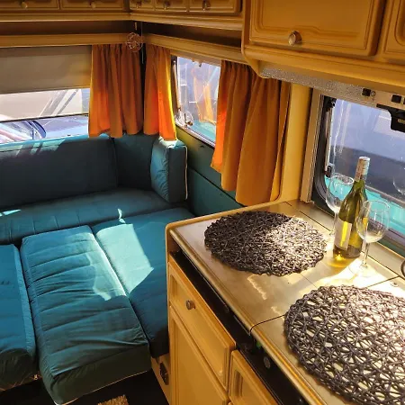 Przyczepa Kempingowa Mumbaj Camping Jastarnia