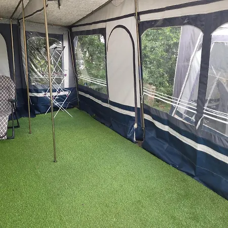 Przyczepa Kempingowa Mumbaj Camping Jastarnia