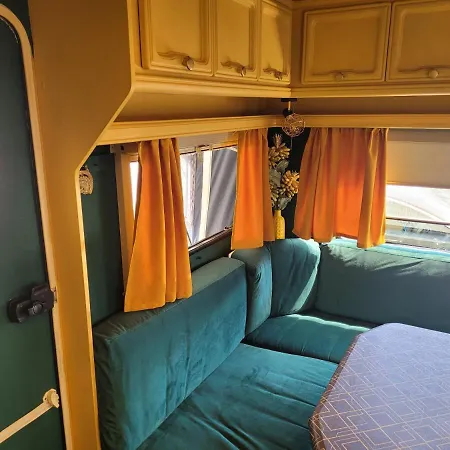 Camping Przyczepa Kempingowa Mumbaj